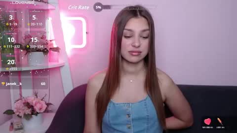 Snapshot of milanaangelas chatting on 5, 5, 2026 milanaangelas online show from 5, 5, 2026