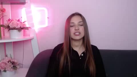 Snapshot of milanaangelas chatting on 1, 6, 2026 milanaangelas online show from 1, 6, 2026