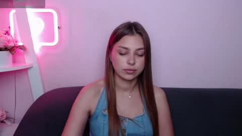 Snapshot of milanaangelas chatting on 26, 6, 2026 milanaangelas online show from 26, 6, 2026