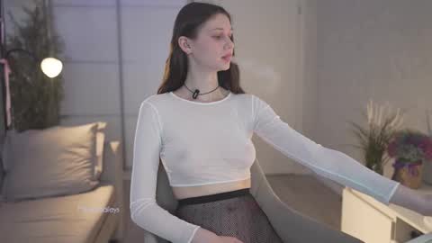Snapshot of milanabaileys chatting on 11, 2, 2025 Milana online show from 11, 2, 2025