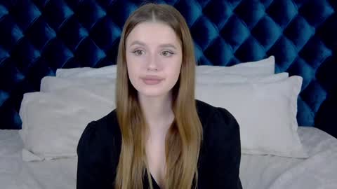 Snapshot of milanabalmain chatting on 21, 12, 2024 MilanaBalmain online show from 21, 12, 2024