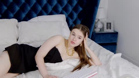 Snapshot of milanabalmain chatting on 20, 1, 2025 MilanaBalmain online show from 20, 1, 2025