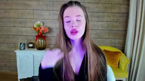 Snapshot of milanabalmain chatting on 17, 2, 2025 MilanaBalmain online show from 17, 2, 2025