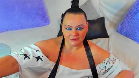 Lana online show from 9, 1, 2025