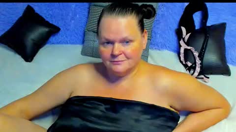 Lana online show from 15, 11, 2025