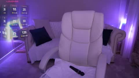 Milana online show from 22, 11, 2025