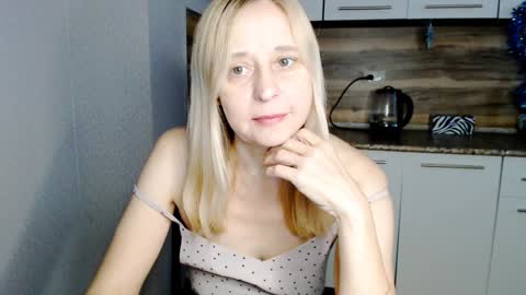 Milena online show from 8, 1, 2025