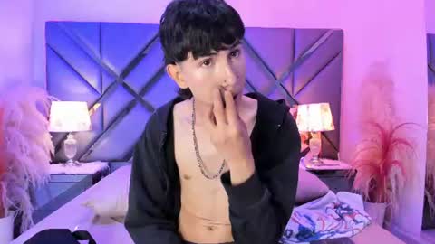 Snapshot of milanhair chatting on 16, 6, 2026 Milan online show from 16, 6, 2026