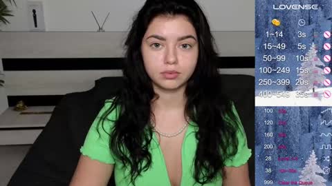 Snapshot of milania_hot_foxy chatting on 12, 12, 2024 Mila online show from 12, 12, 2024