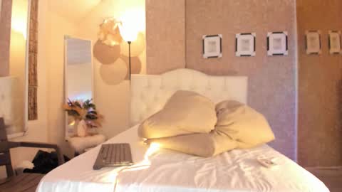 aya online show from 2, 10, 2025