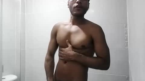 milano1130 online show from 28, 1, 2025