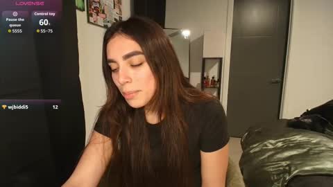 Mila online show from 26, 2, 2026