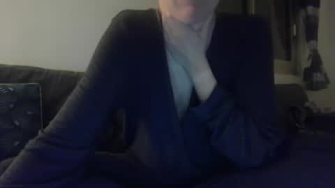 milasexypaws online show from 17, 1, 2026