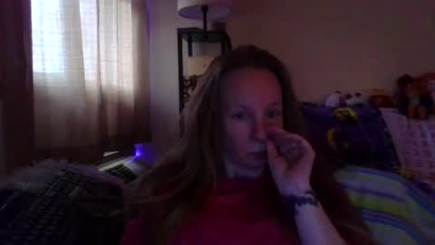 Mila online show from 12, 4, 2026