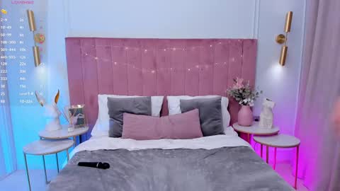 Mia online show from 21, 2, 2025