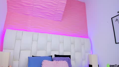 mile_loucrath online show from 4, 2, 2025