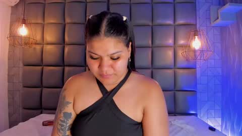 Milena  online show from 8, 3, 2025