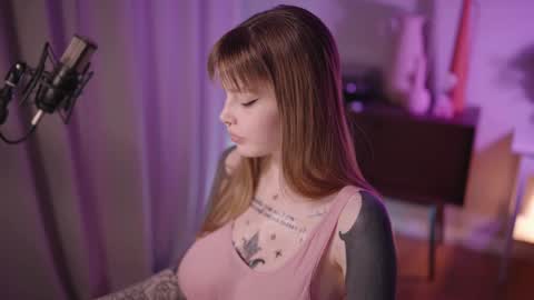 Snapshot of mileeena chatting on 28, 12, 2024 M Telegram mamagotachannel online show from 28, 12, 2024