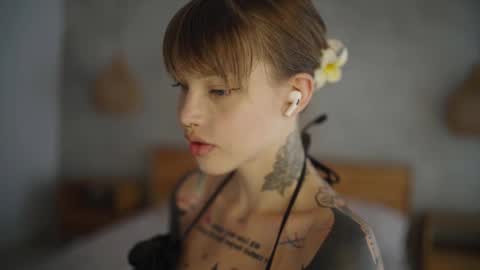 Snapshot of mileeena chatting on 9, 2, 2025 M Telegram mamagotachannel online show from 9, 2, 2025