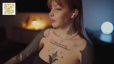 Snapshot of mileeena chatting on 3, 11, 2025 M Telegram mamagotachannel online show from 3, 11, 2025