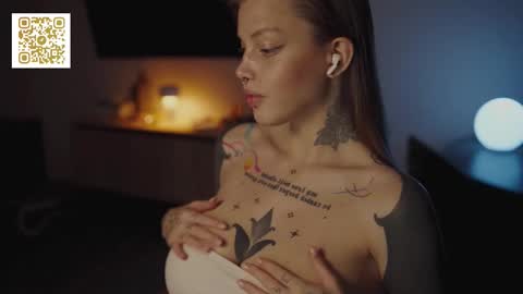 Snapshot of mileeena chatting on 13, 11, 2025 M Telegram mamagotachannel online show from 13, 11, 2025