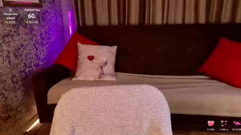 Mia online show from 19, 7, 2026