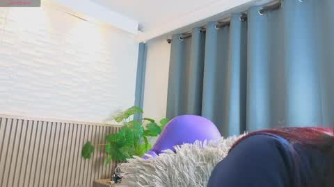 Snapshot of milena_lawson chatting on 21, 4, 2026 milena_lawson online show from 21, 4, 2026