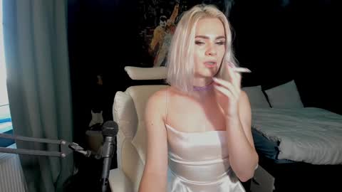 Milena online show from 13, 12, 2024