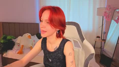 Snapshot of milena_milyan chatting on 18, 7, 2026 Milena online show from 18, 7, 2026