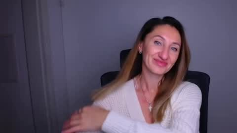 Milena online show from 20, 12, 2025