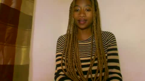 Snapshot of milennah chatting on 30, 6, 2026 milennah online show from 30, 6, 2026