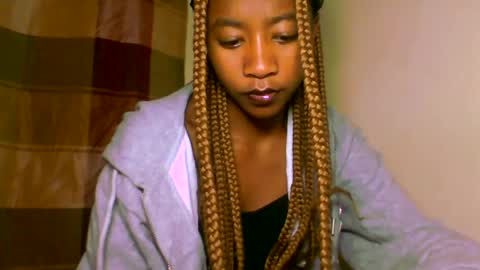 Snapshot of milennah chatting on 12, 7, 2026 milennah online show from 12, 7, 2026