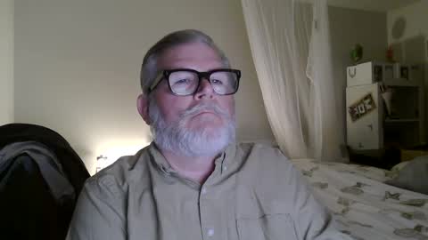 Snapshot of milesnash chatting on 23, 9, 2025 Miles Nash online show from 23, 9, 2025