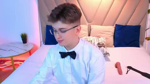 Miles online show from 16, 7, 2026