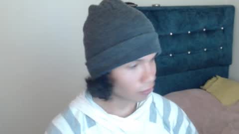 Snapshot of milesxoxo6969 chatting on 15, 9, 2025 milesxoxo6969 online show from 15, 9, 2025