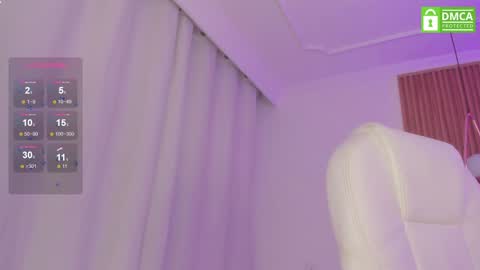 Snapshot of mileyberry chatting on 14, 12, 2024 IEY EY online show from 14, 12, 2024
