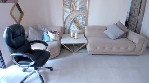 Miley Cruz  IG miley model23 online show from 17, 10, 2025