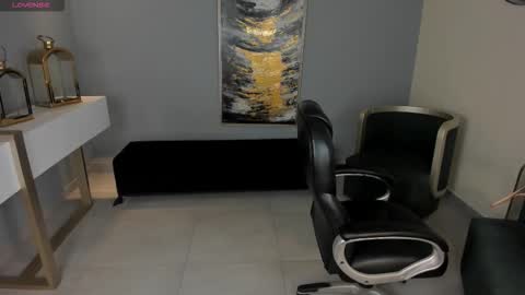 Miley Cruz  IG miley model23 online show from 8, 11, 2025