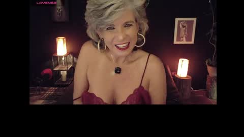 Snapshot of milf_ette chatting on 12, 5, 2026 Fabiola online show from 12, 5, 2026