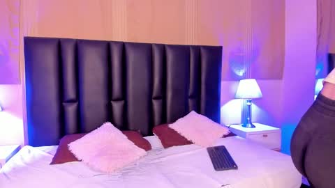 milf_meli online show from 26, 3, 2026