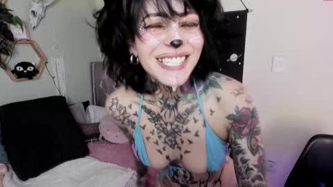 Isabella online show from 11, 3, 2025