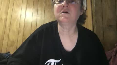 Snapshot of milfmichelle69 chatting on 12, 3, 2026 milfmichelle69 online show from 12, 3, 2026