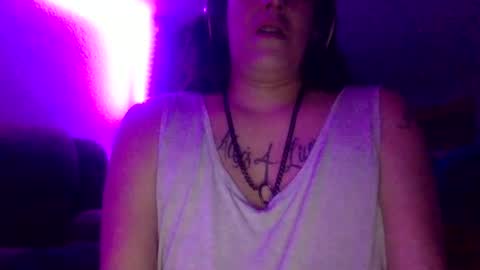 Snapshot of milfsfreaky69 chatting on 30, 1, 2025 BabygirlsFreaky online show from 30, 1, 2025
