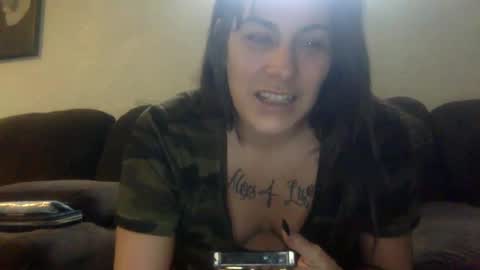 Snapshot of milfsfreaky69 chatting on 1, 2, 2025 BabygirlsFreaky online show from 1, 2, 2025