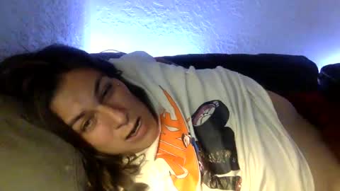 Snapshot of milfsfreaky69 chatting on 18, 9, 2025 BabygirlsFreaky online show from 18, 9, 2025