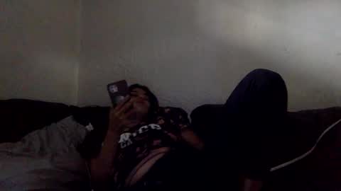Snapshot of milfsfreaky69 chatting on 27, 9, 2025 BabygirlsFreaky online show from 27, 9, 2025