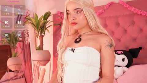Snapshot of mili_moon_ chatting on 24, 9, 2025 online show from 24, 9, 2025