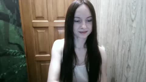 Snapshot of miliah chatting on 16, 12, 2024 miliah online show from 16, 12, 2024