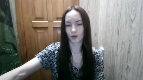 Snapshot of miliah chatting on 7, 1, 2025 miliah online show from 7, 1, 2025