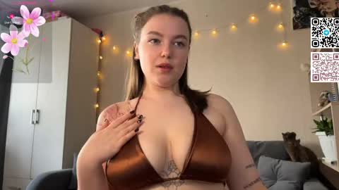 KiteNext stream  0300-0900UTS5 online show from 19, 4, 2026